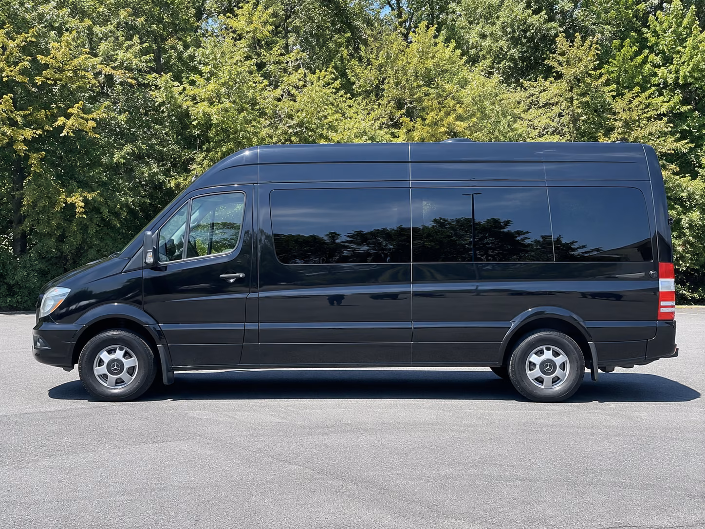 st paul 12 passenger sprinter van