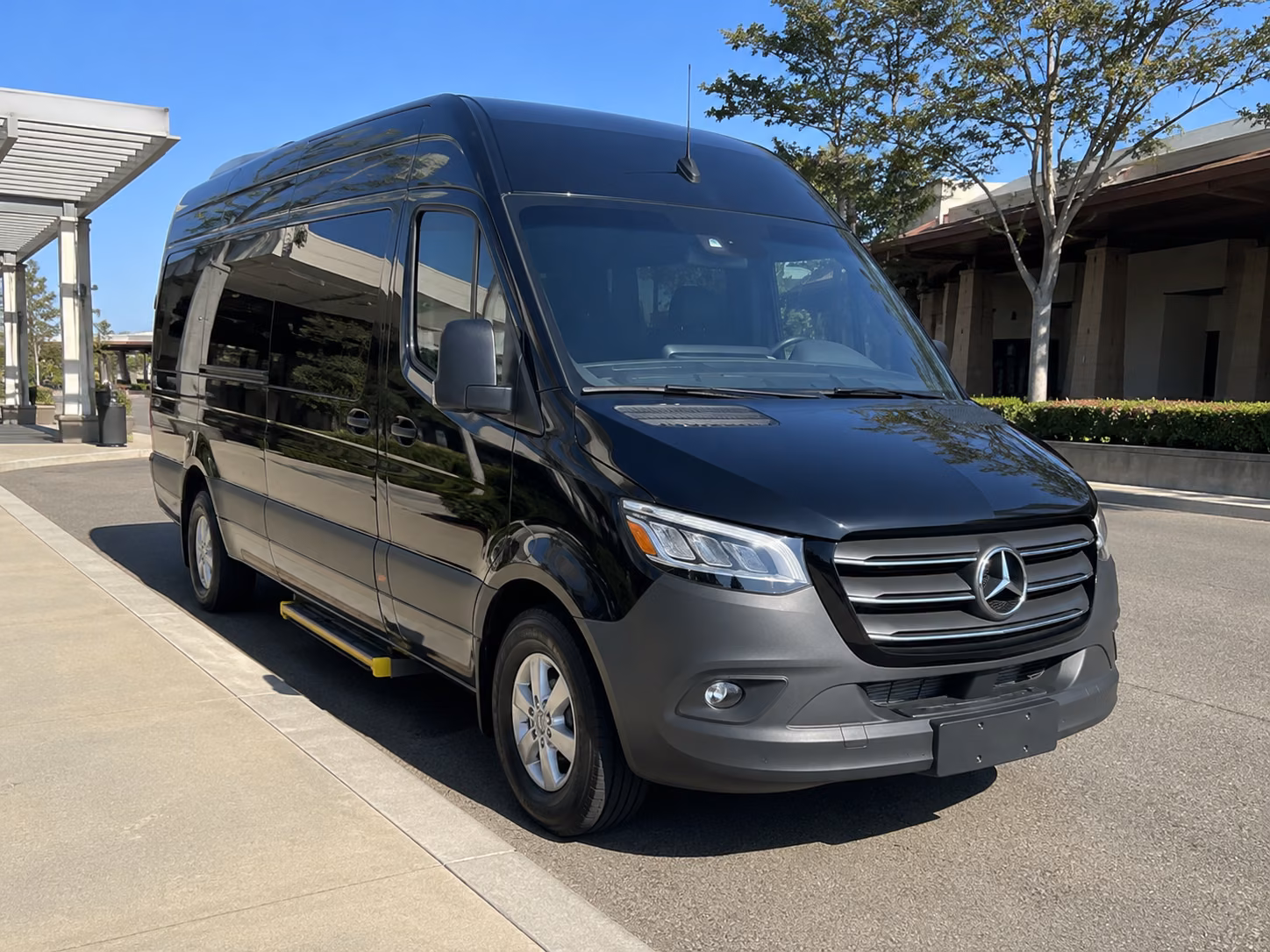 st paul employee shuttle van service